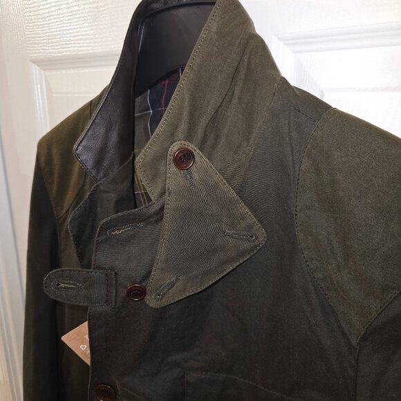 Barbour Beacon Sports Waxed Jacket - Picture 7 of 14